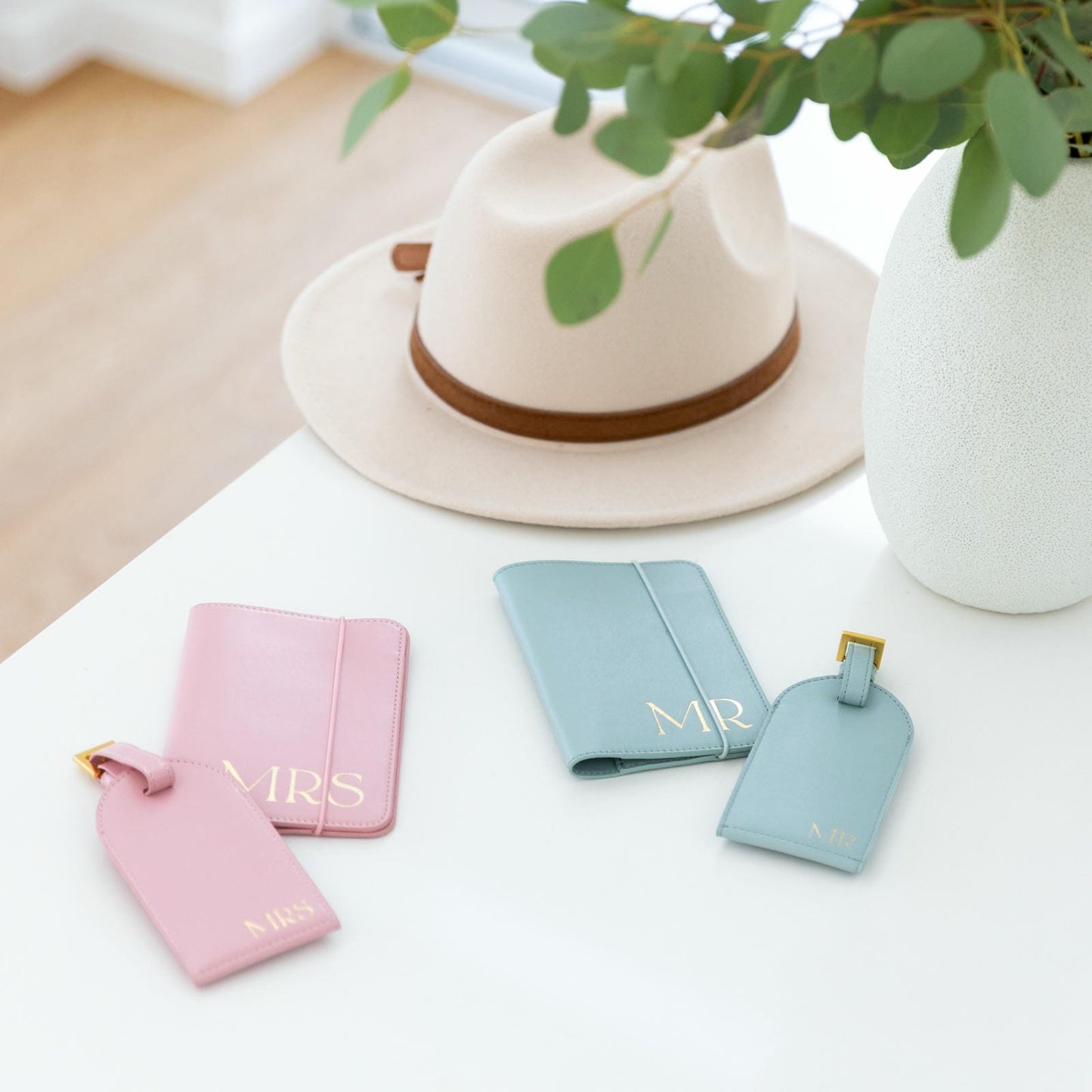 Wedding Mr & Mrs Luggage Tag Set