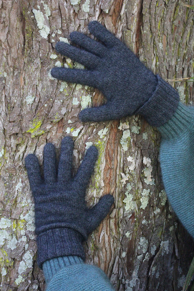 Turn Back Glove