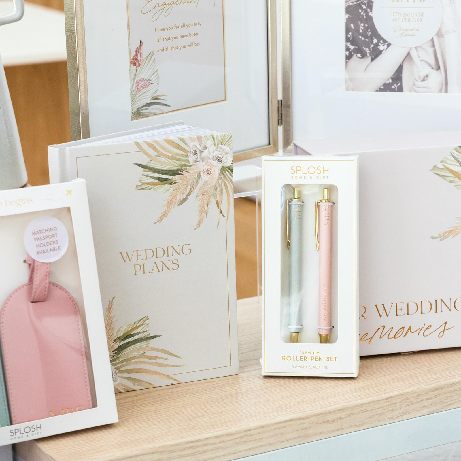 Wedding Mr & Mrs Pen Set 